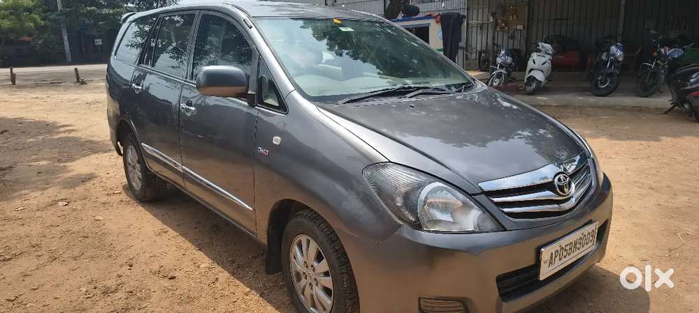 Toyota Innova 2009