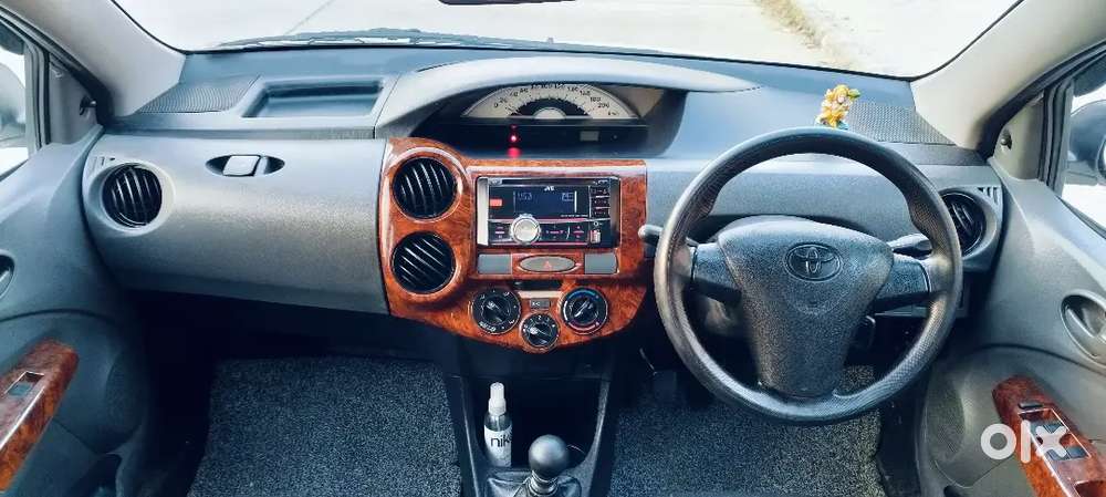 Toyota Etios 2012 Diesel 150000 Km Driven