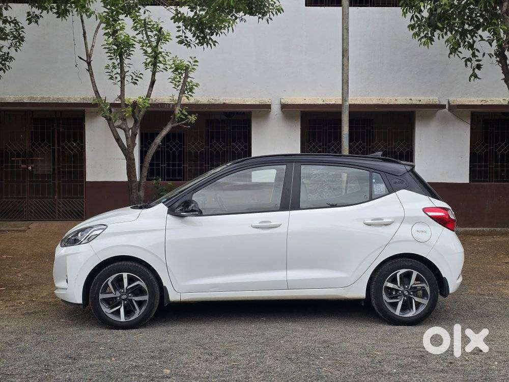 Hyundai Grand I10 Nios Sportz Dual Tone, 2021, Petrol