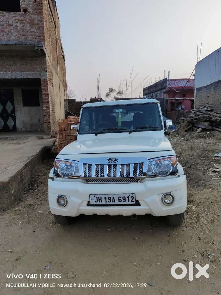 Mahindra Bolero 2015 Diesel Well Maintained