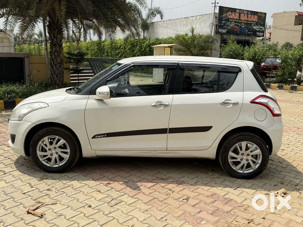 Maruti Suzuki Swift 1.3 Zxi, 2013, Cng & Hybrids