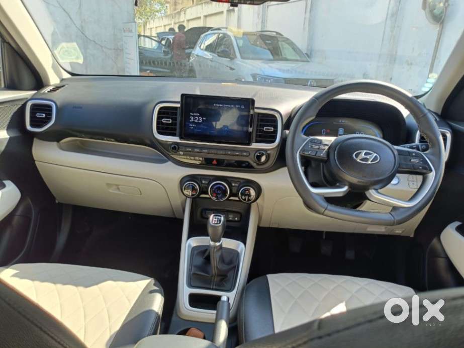 Hyundai Venue Sx, 2025, Petrol