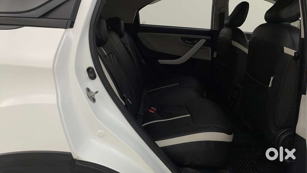 Tata Nexon Creative Plus 1.2 Revotron Petrol 7dca, 2024, Petrol