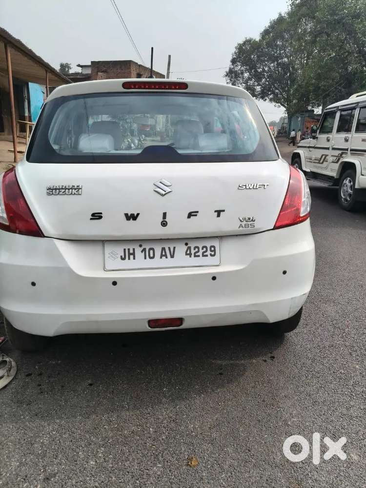 Maruti Suzuki Swift 2015 Diesel 50000 Km Driven