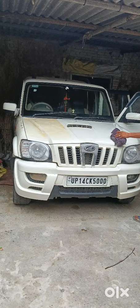 Mahindra Scorpio 2014 Diesel 80000 Km Driven