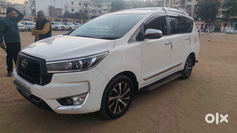 Toyota Innova Crysta 2.8 Z, 2023, Diesel