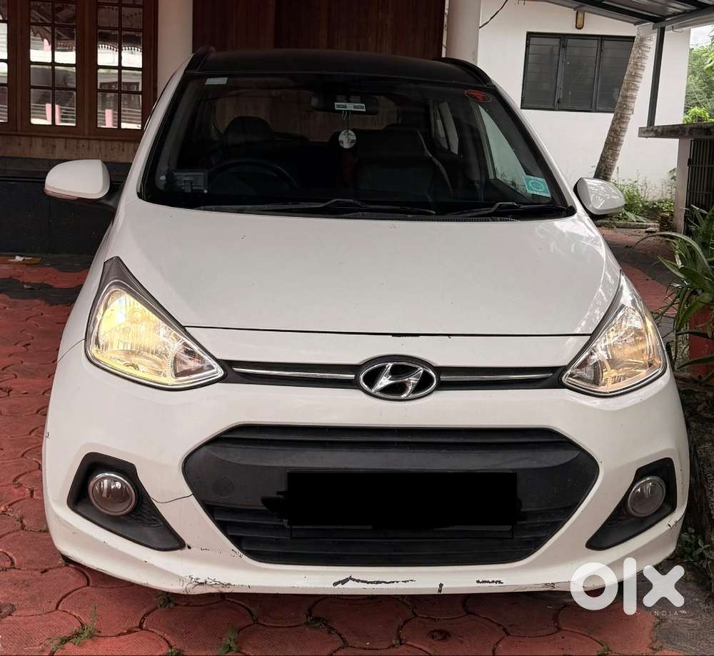 Hyundai Grand I10 2016 Petrol 87500 Km Driven