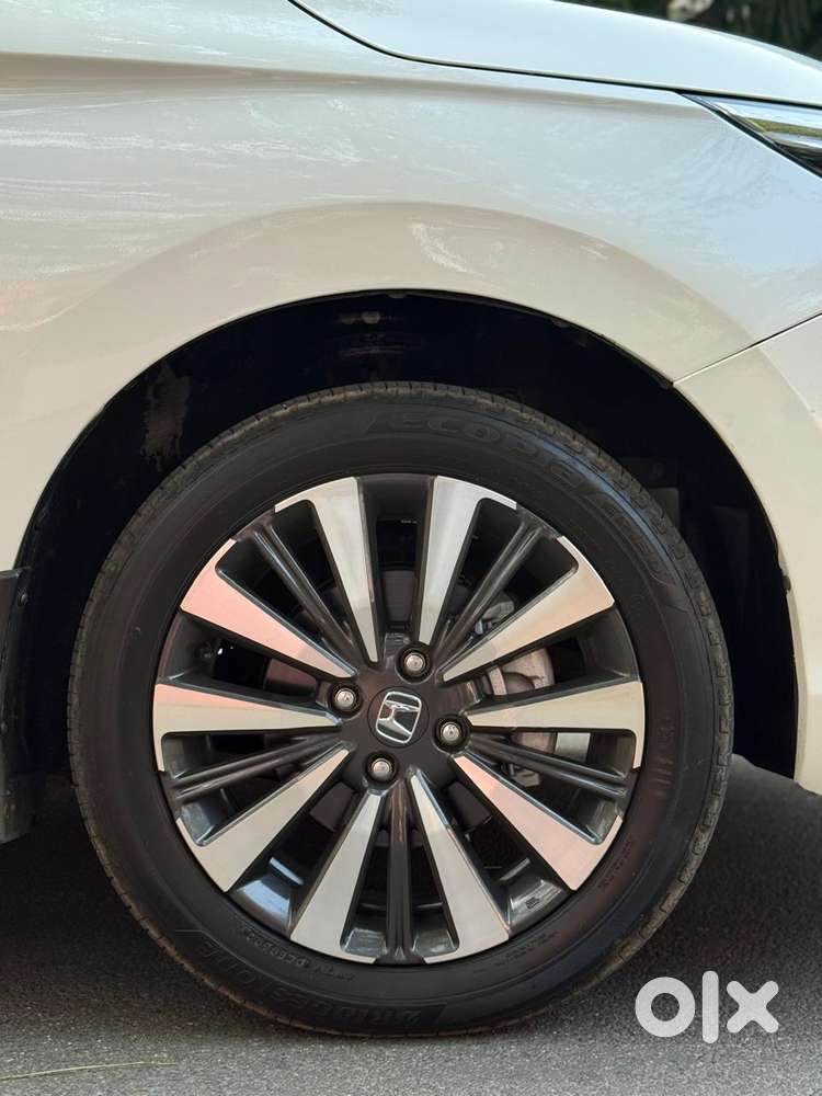 Honda City Zx Petrol Mt, 2023, Petrol