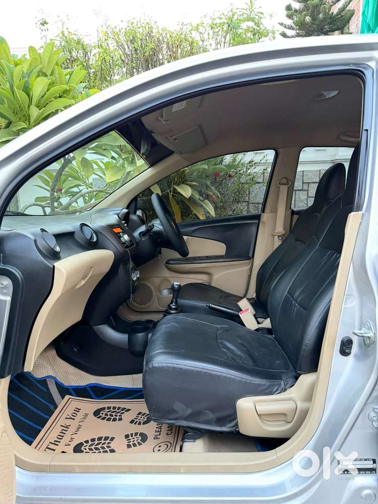 Honda Brio V Mt, 2012, Petrol