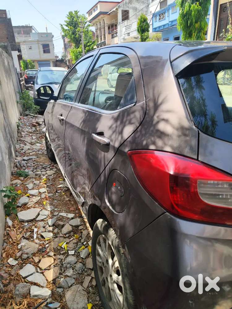 Tata Tiago 2017 Diesel, Good Condition, Personal Car