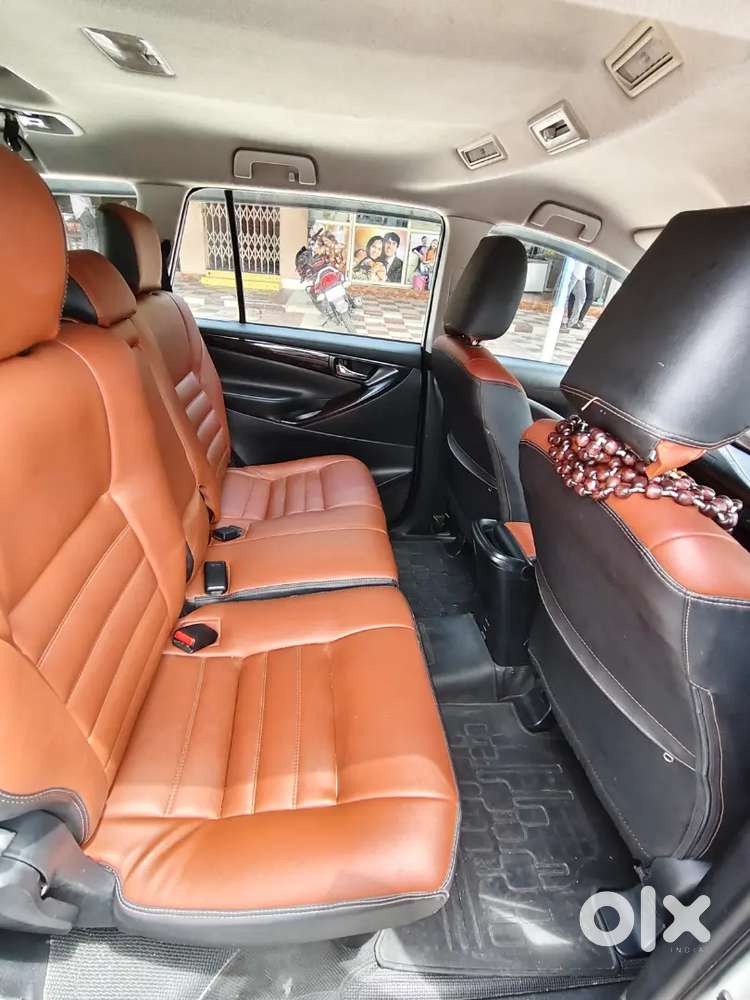 Toyota Innova Crysta 2019 Diesel 240000 Km Driven