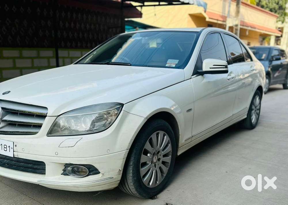 Mercedes-benz C-class 2010 Petrol Well Maintained
