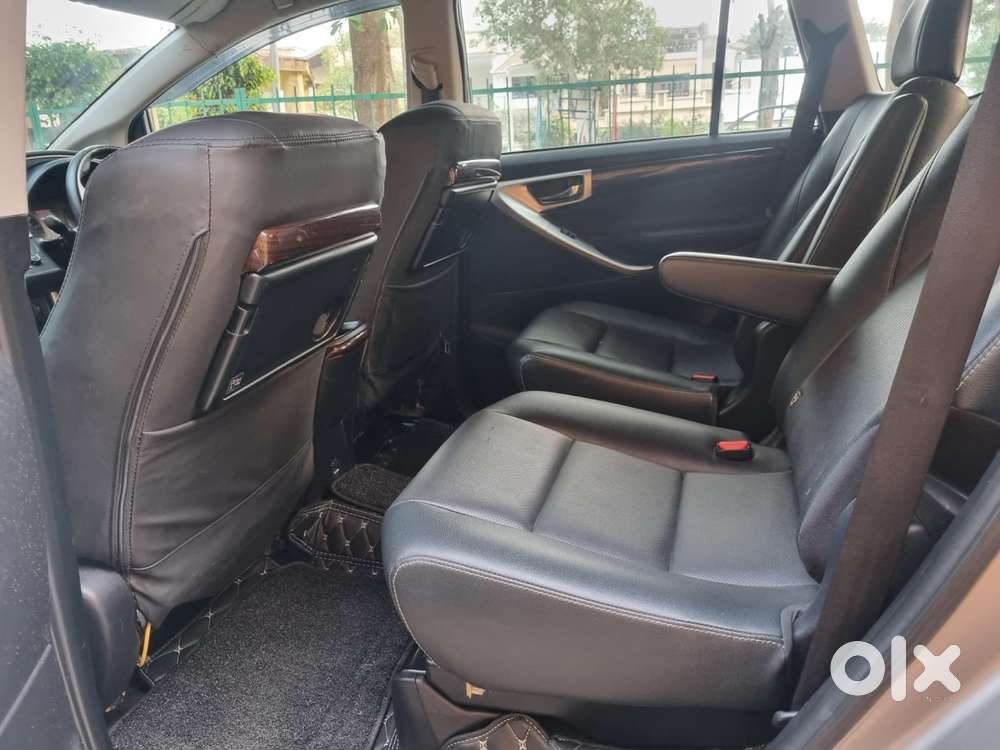 Toyota Innova Crysta 2.4 Z 7 Str, 2023, Diesel