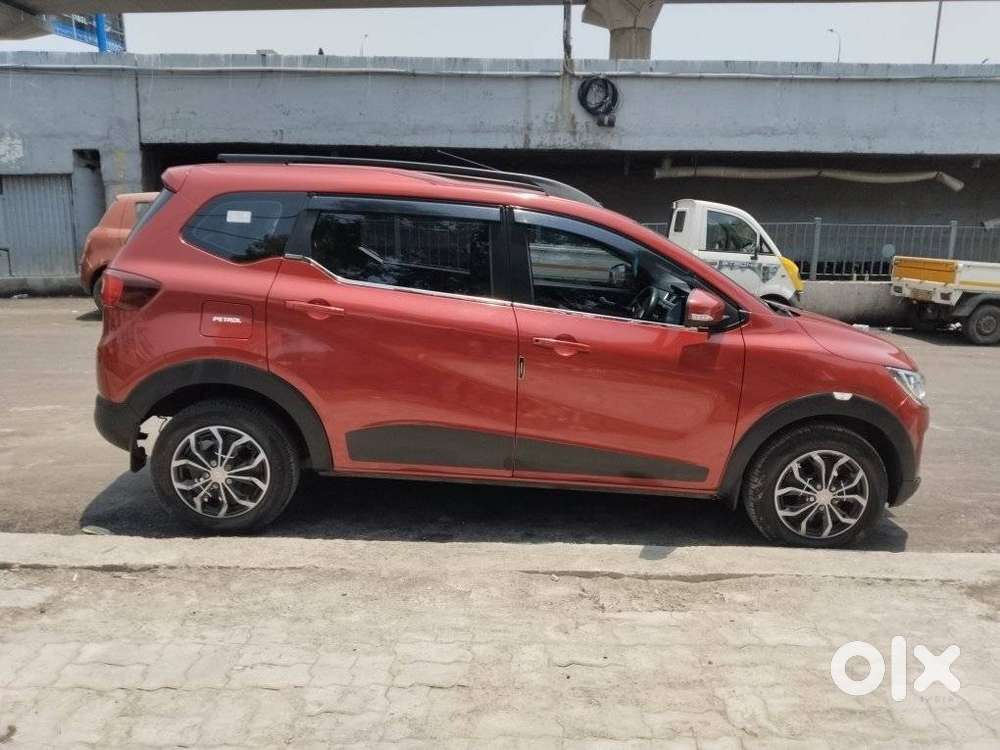 Renault Triber Rxz, 2020, Petrol
