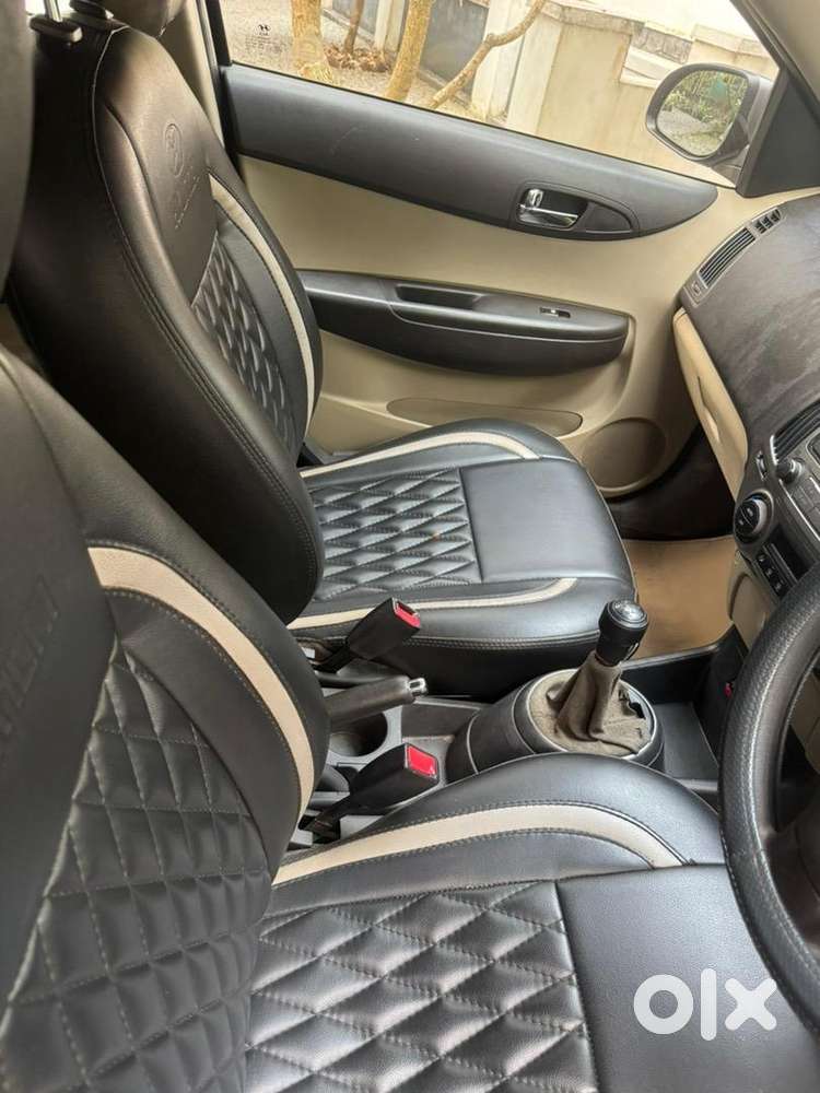 Hyundai I20 2013 Petrol Well Maintained