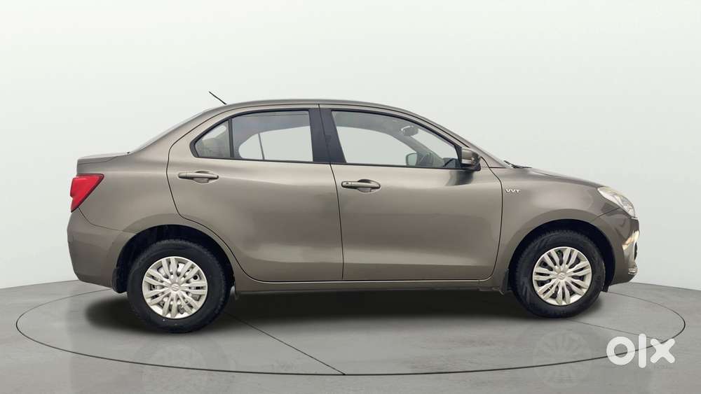 Maruti Suzuki Swift Dzire Amt Vxi, 2018, Petrol