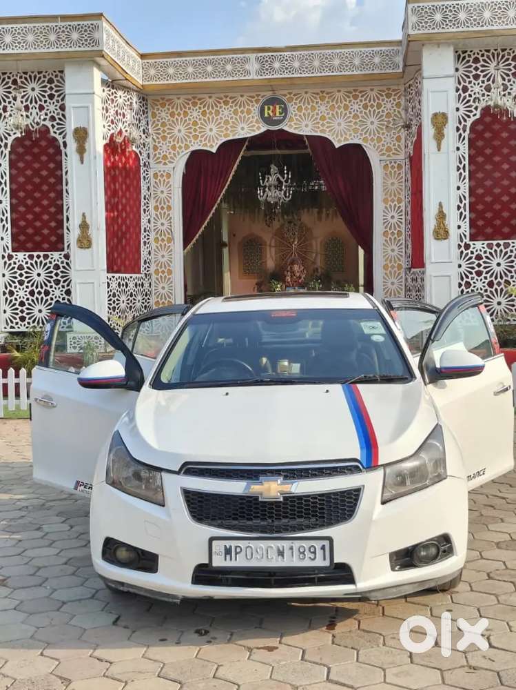 Chevrolet Cruze Diesel Automatic 2013