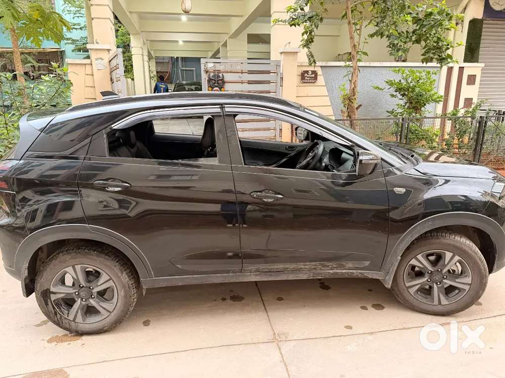 Tata Nexon Fearless Plus 2025