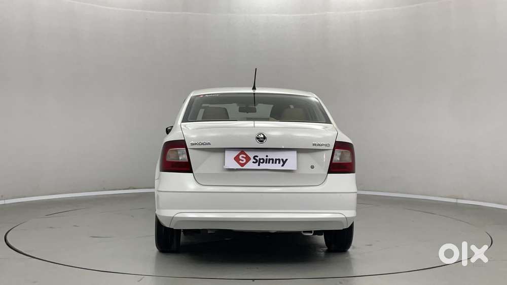 Skoda Rapid 1.0 Ambition Tsi, 2020, Petrol