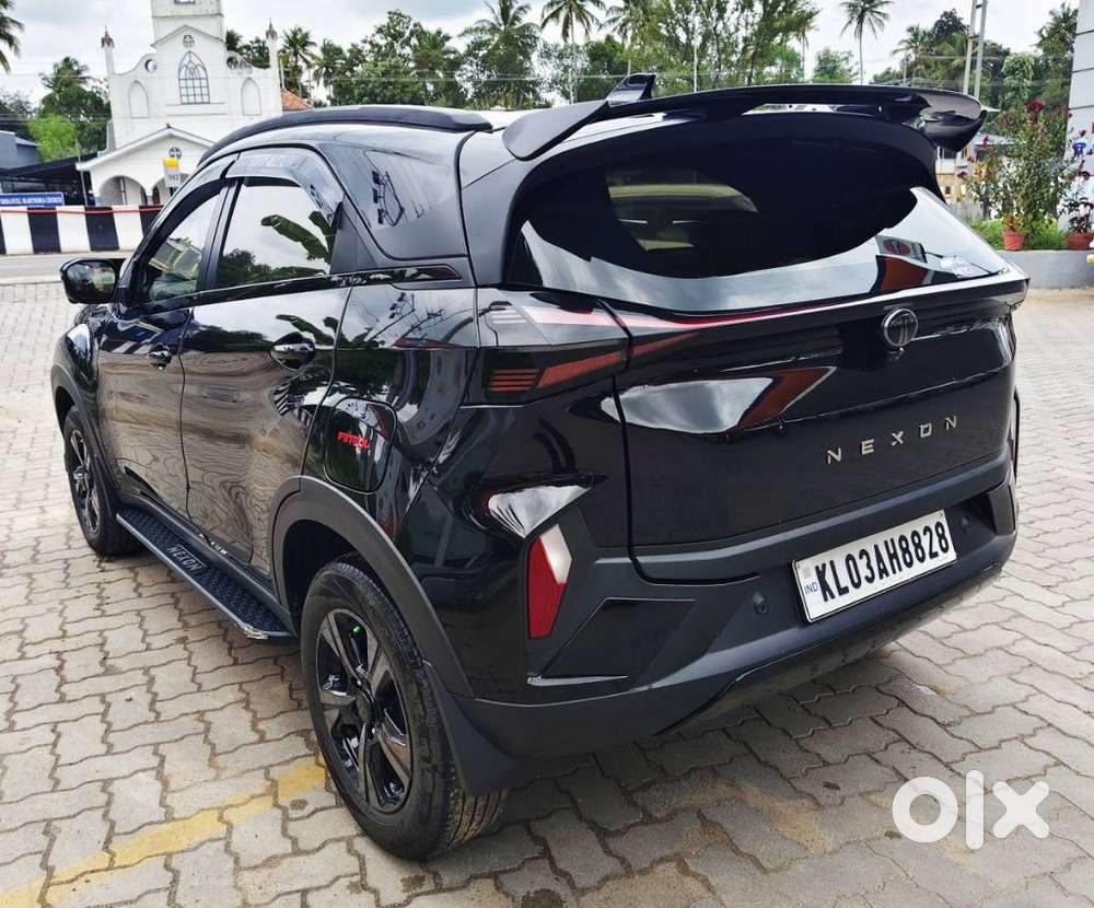 Tata Nexon Creative Plus 1.2 Petrol 6mt Dark Edition, 2025, Petrol