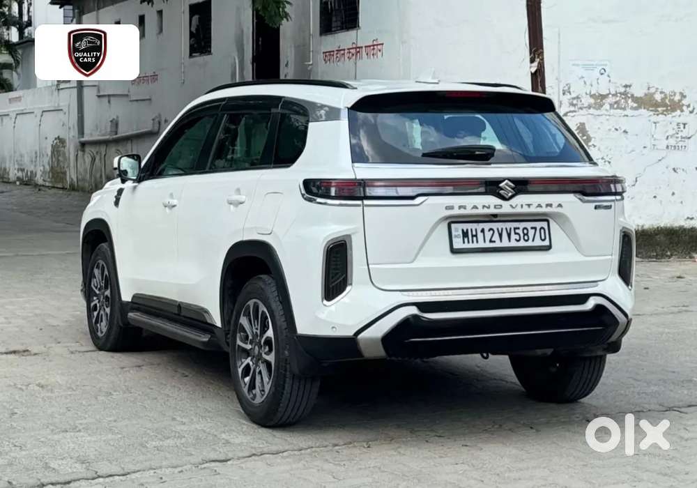 Maruti Suzuki Grand Vitara 1.5 Alpha Smart Hybrid Dual Tone, 2023, P..