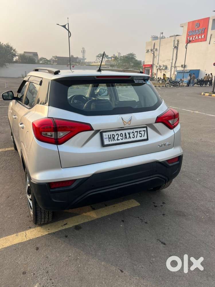 Mahindra Xuv300 2021 Diesel Well Maintained