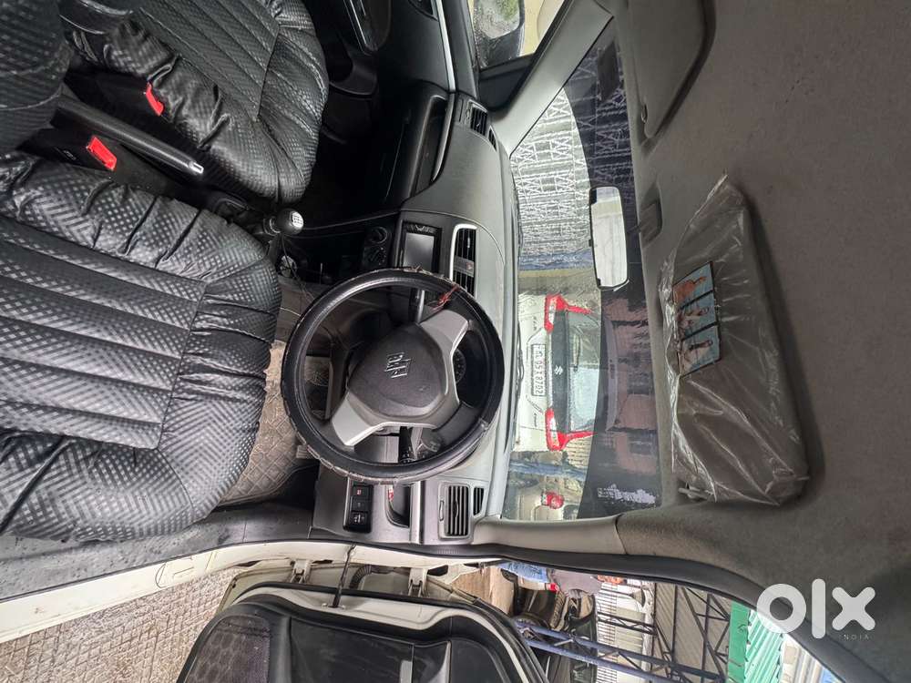 Maruti Suzuki Swift Zxi
