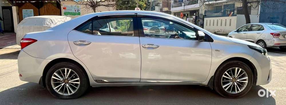 Toyota Corolla Altis 2013-2017 Vl At, 2016, Cng & Hybrids