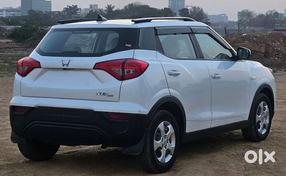 Mahindra Xuv700 2.2 Mx Diesel Mt 5 Str, 2023, Diesel