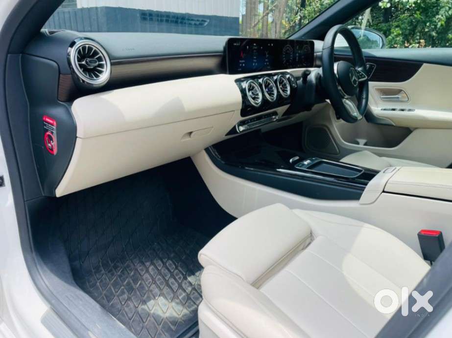 Mercedes-benz A-class Limousine 200, 2025, Petrol