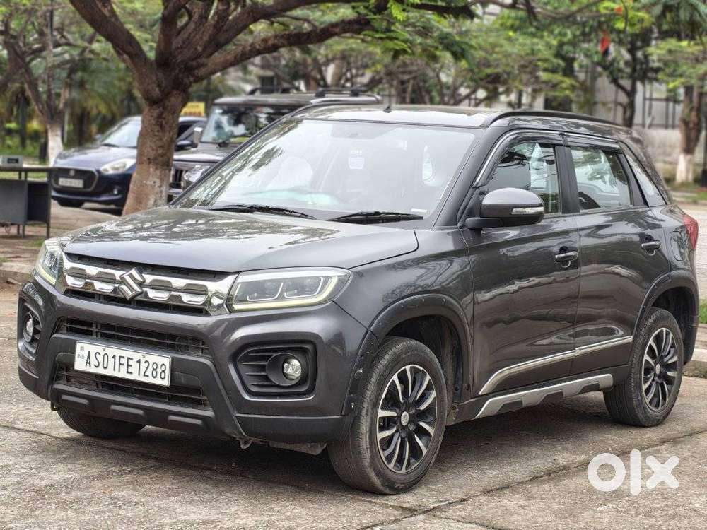 Maruti Suzuki Brezza 1.5 Zxi Smart Hybrid, 2022, Petrol