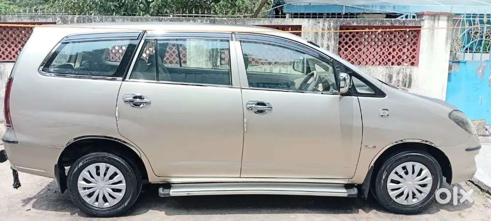 Toyota Innova 2008
