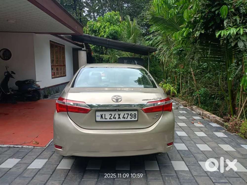 Toyota Corolla Altis
