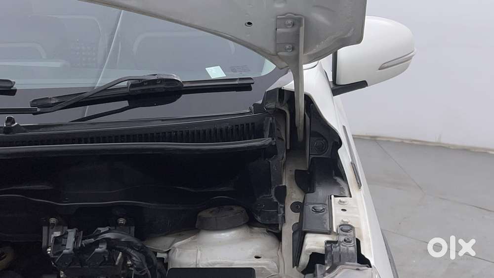 Maruti Suzuki Xl6 1.5 Zeta Mt, 2022, Petrol