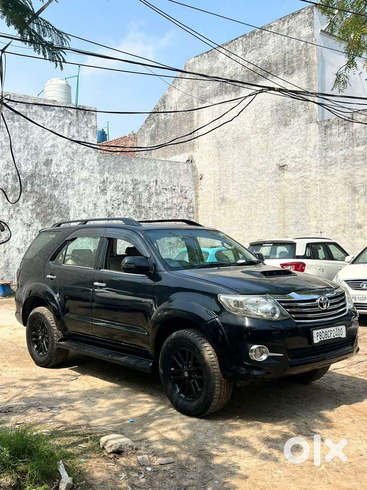 Toyota Fortuner Diesel 2013