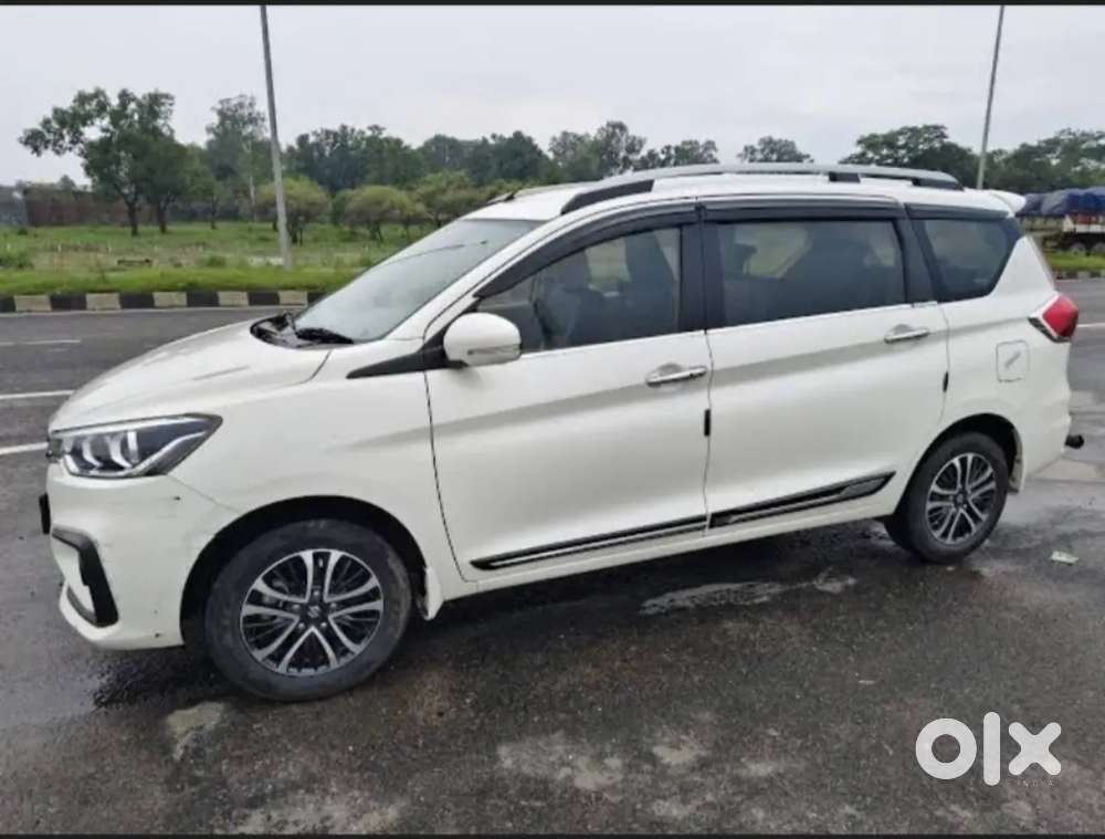 Maruti Suzuki Ertiga 2023 Petrol 20000 Km Driven