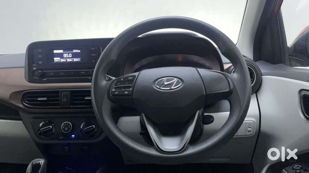 Hyundai Aura 1.2 S Petrol Amt, 2020, Petrol
