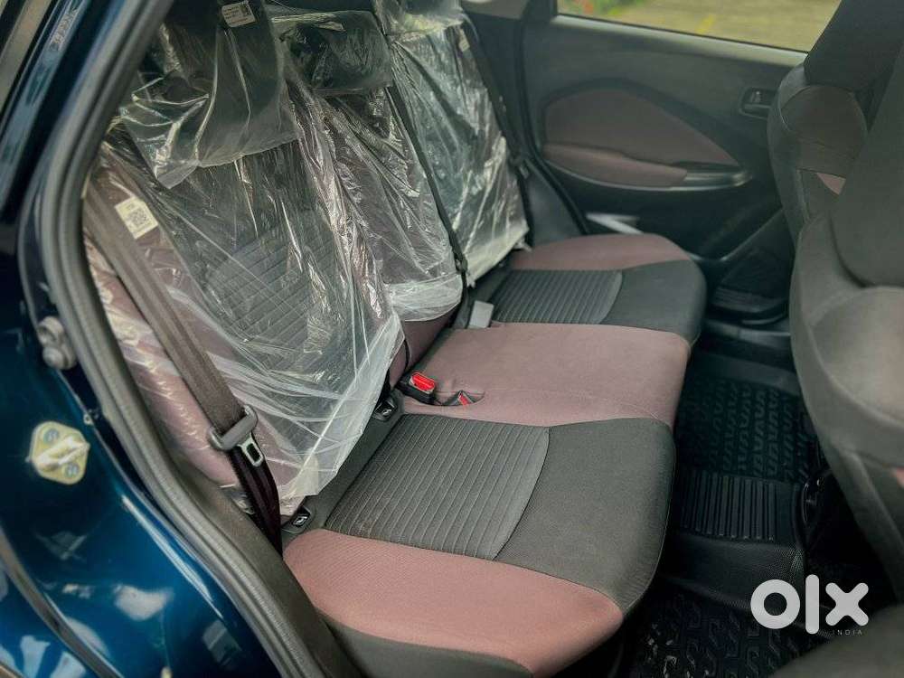 Maruti Suzuki Fronx Delta Plus 1.2 Ags, 2024, Petrol