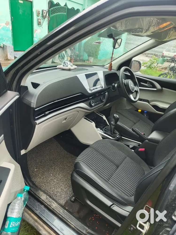 Kia Carens Prestige 7 2024