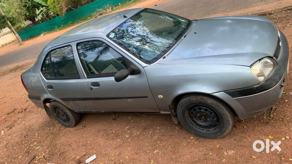 Ford Ikon 2005 Petrol Well Maintained