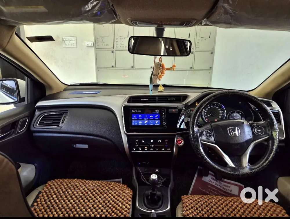 Honda City 2018 Cng & Hybrids Well Maintained. Fancy Registration No
