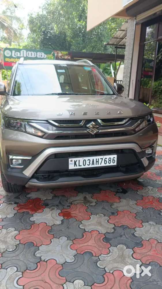 Maruti Suzuki Brezza Lxi 2024