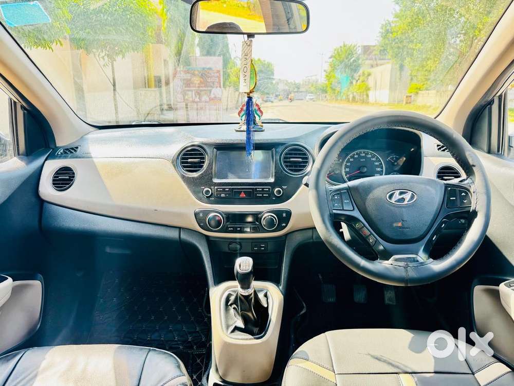 Hyundai Grand I10 Asta Option, 2017, Petrol