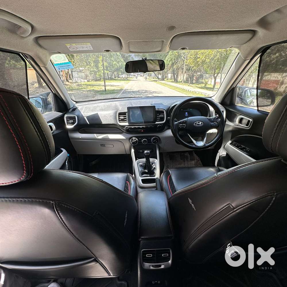 Hyundai Venue S 1.2 Petrol, 2024, Petrol