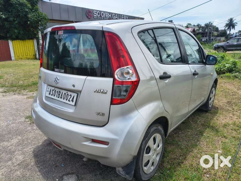 Maruti Suzuki Ritz Vxi, 2012, Petrol