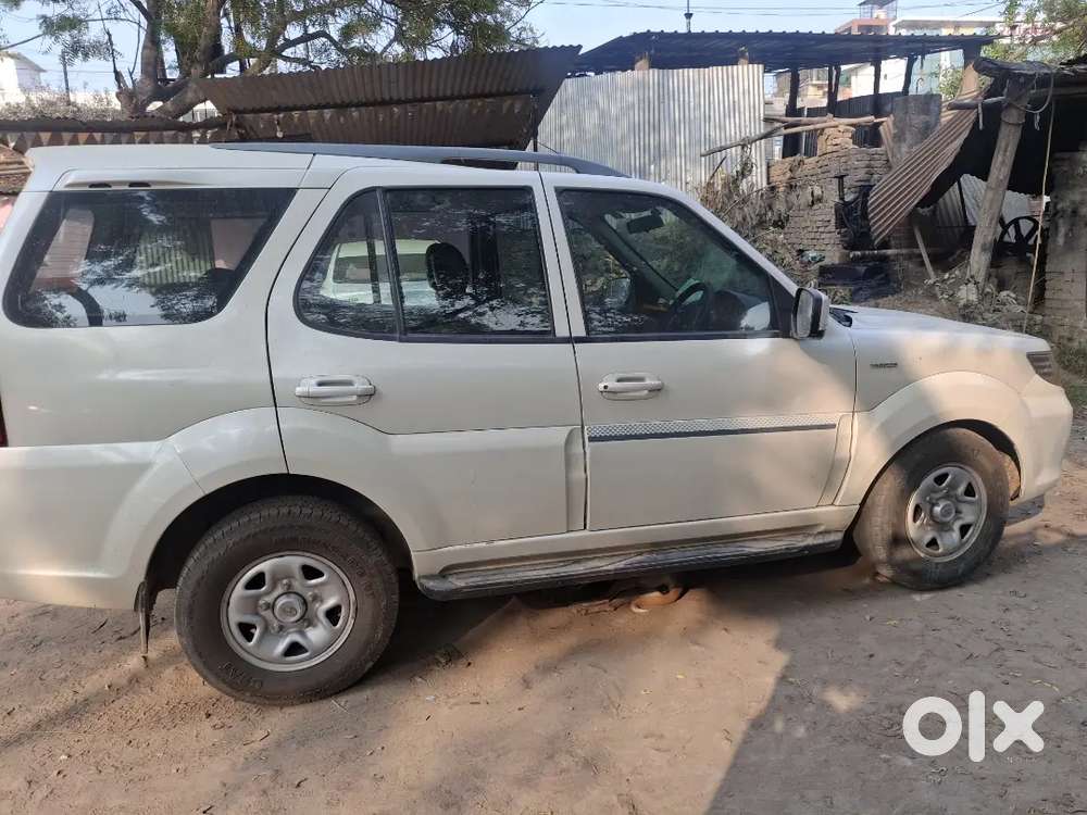 Tata Safari Storme 2018