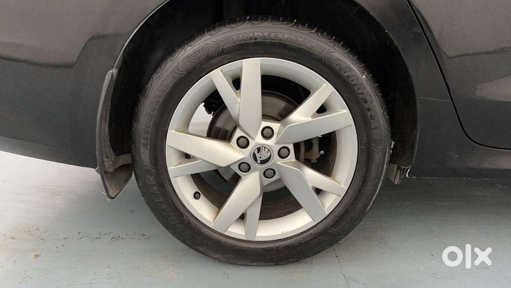 Skoda Octavia 2.0 Tdi Mt Style, 2022, Petrol