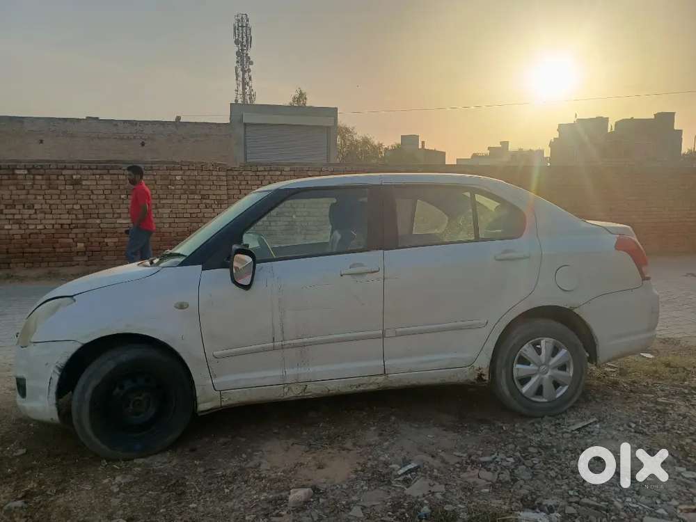 Maruti Suzuki Swift Dzire 2011 Diesel 100000 Km Driven