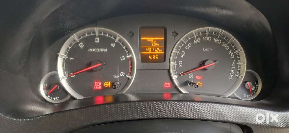 Maruti Suzuki Swift Dzire 2015-2017 Vdi, 2015, Diesel