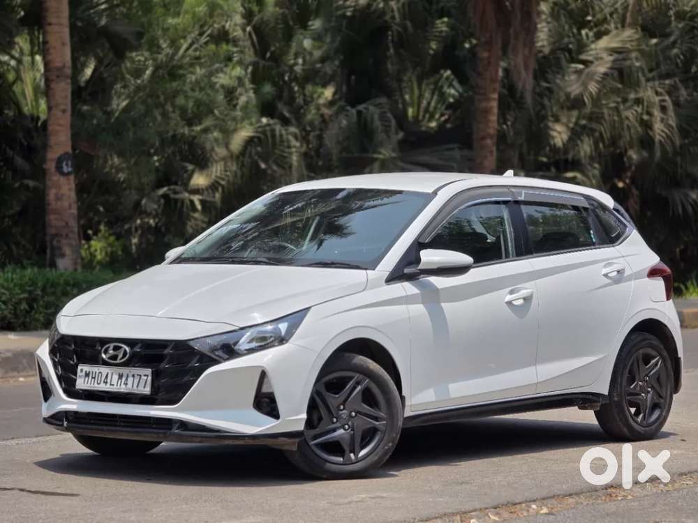 Hyundai I20 Sportz 1.2 Ivt, 2023, Petrol
